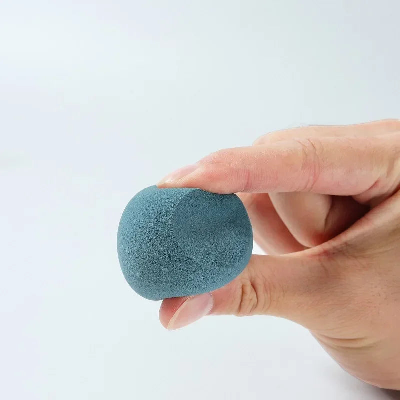 Makeup Sponge Blender – Cosmetic Puff for Foundation, Powder & Beauty Application